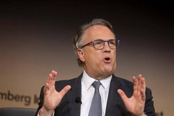 国内股票配资实盘排名 纽约联储行长：关税冲击预计将推高美国通胀1个百分点